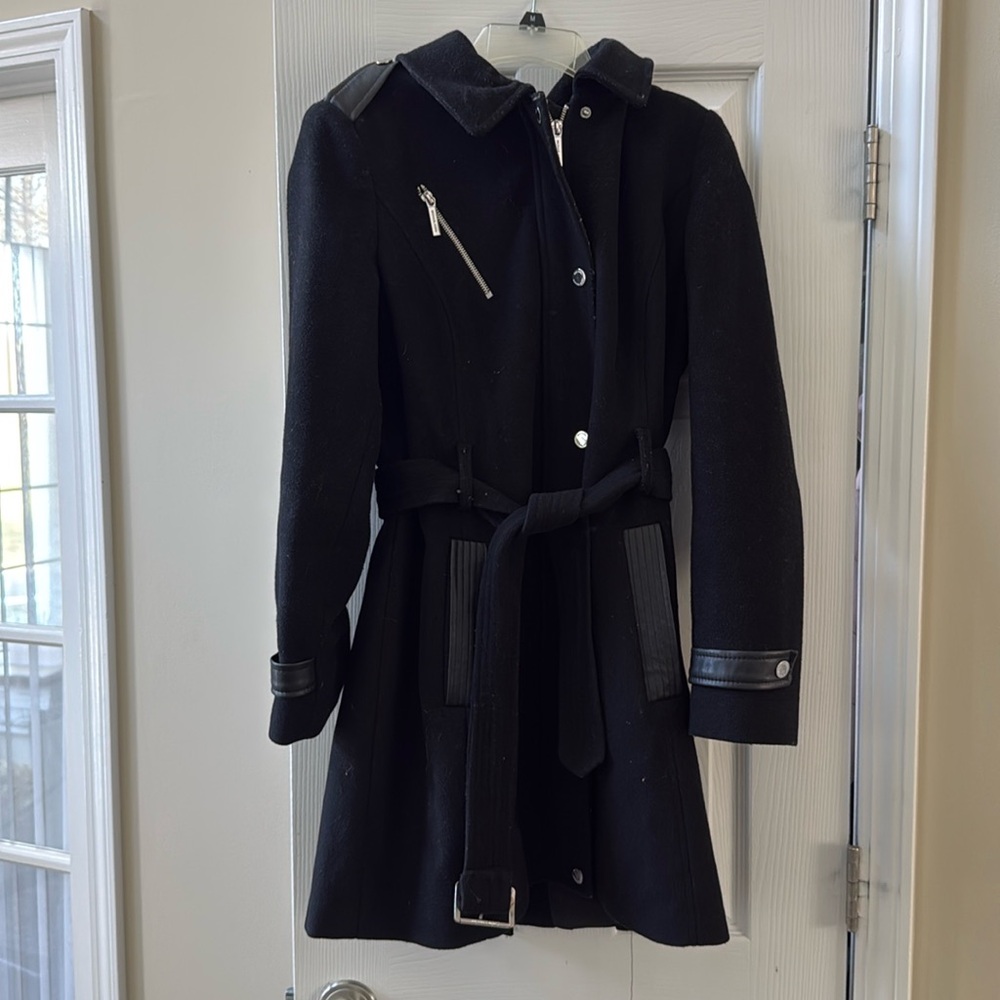 Michael Kors Pea Coast with belt and hood